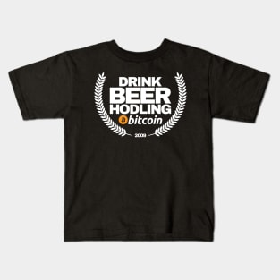 Drink Beer Hodling Bitcoin Kids T-Shirt